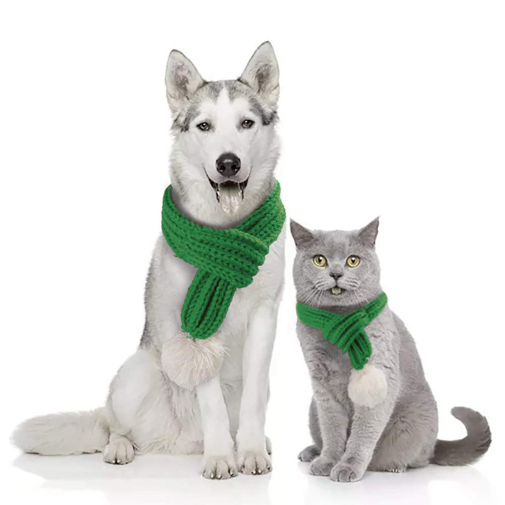 NACOCO Christmas Dog Knitted Scarf with White Pompom Warm Bandana Winter Holiday Pet Accessories Cat Scarves for Small Medium Cats Dogs Lovely Winter Outfits